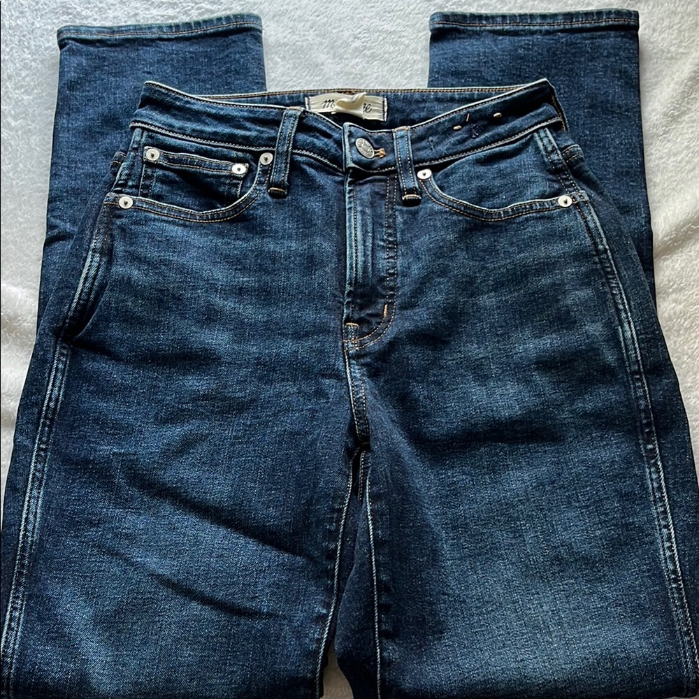 Madewell Blue Straight Jeans with Classic Style